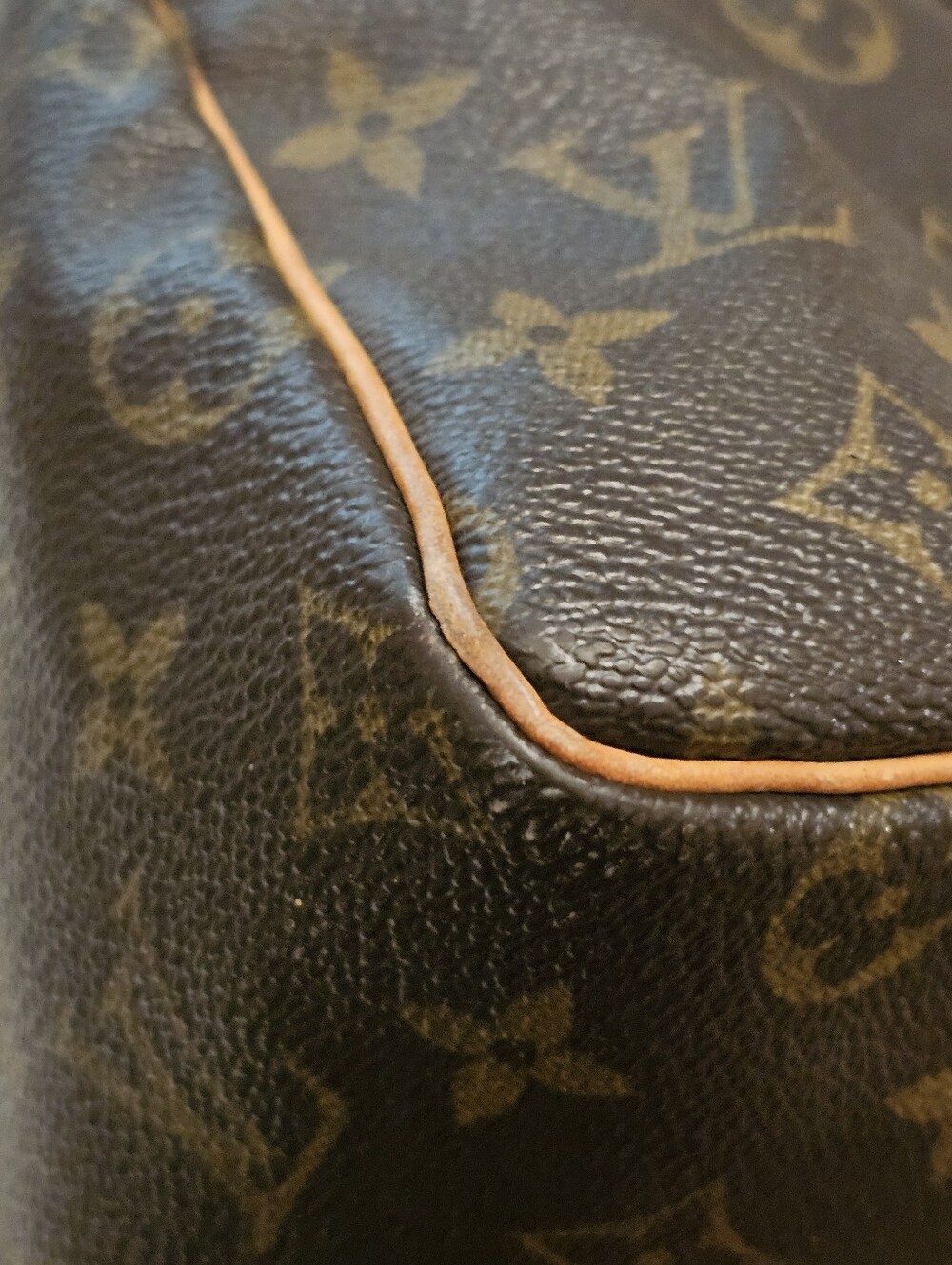 Louis Vuitton Brown Monogram Canvas Speedy 25 - Picture 9 of 11